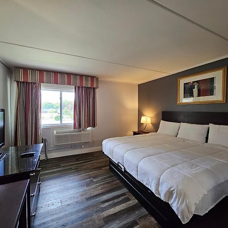 Center Street Value Inn Оберн Екстер'єр фото